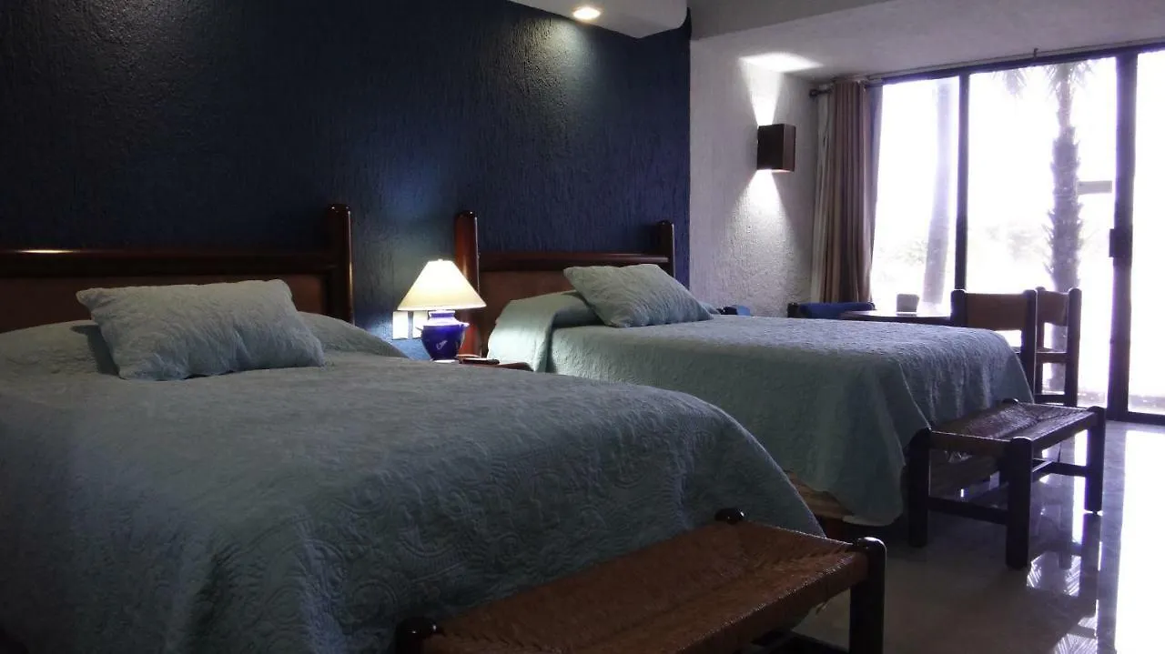 Apartamento Remodeled Studio In Beachfront Condominium Cancún