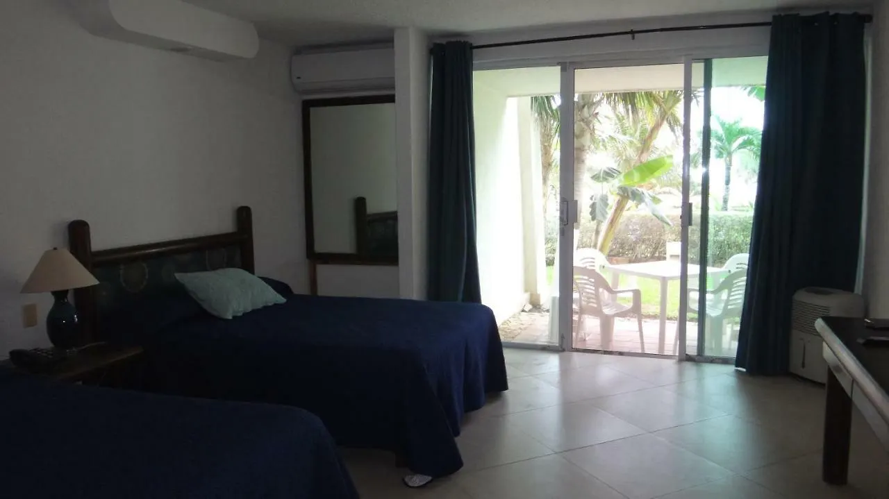 Remodeled Studio In Beachfront Condominium Cancun 0*,